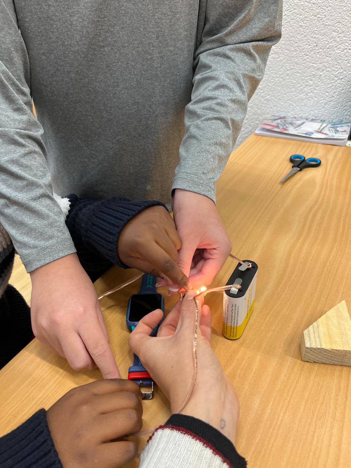 ececc282 ac99 43db a1fe e03356b4e2ed